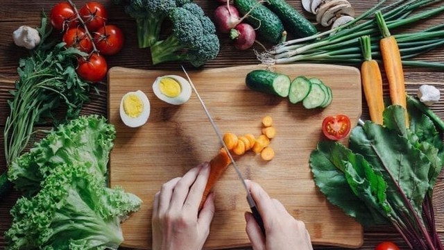 4 thực phẩm là "sát thủ" với người bị mỡ máu cao, ăn vào chẳng khác nào tự đầu độc chính mình - Ảnh 3. 4 thực phẩm là "sát thủ" với người bị mỡ máu cao, ăn vào chẳng khác nào tự đầu độc chính mình - Ảnh 3.