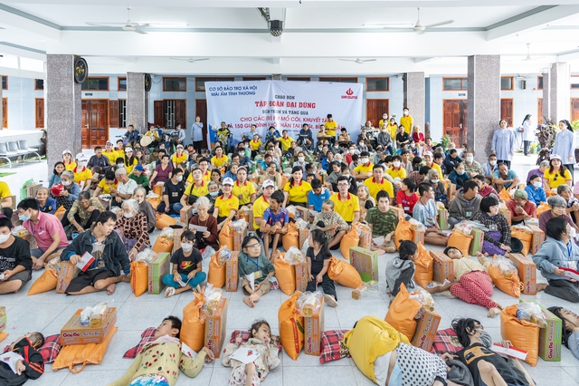 “Mẹ đỡ đầu” của những đứa trẻ mồ côi vì COVID-19: “Chúng tôi không dừng lại ở việc giúp đỡ mà còn tái sinh cuộc đời” - Ảnh 6.