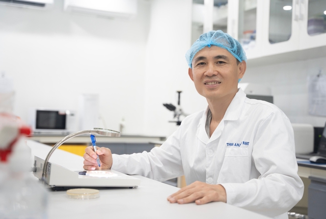 Nóng: Phát minh bào tử lợi khuẩn dạng xịt của nhóm nhà khoa học Việt tiếp tục thành công với thử nghiệm lâm sàng trong hỗ trợ điều trị viêm đường hô hấp do virus cúm  - Ảnh 4.