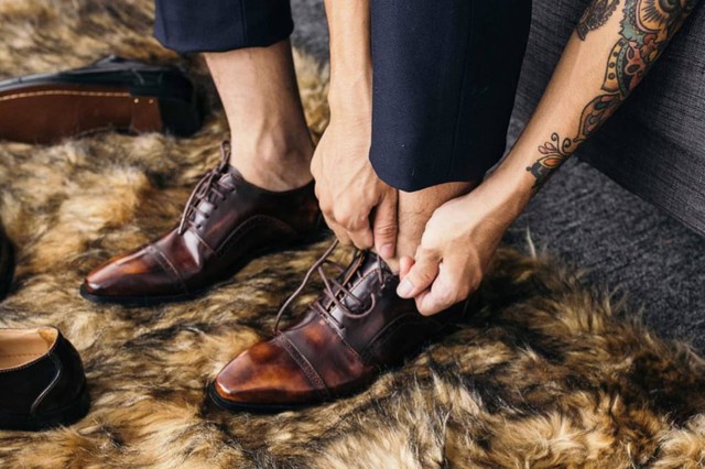 90% đặc điểm tính cách của một người đàn ông có thể đánh giá qua đôi giày: Nhìn các tỷ phú là biết! - Ảnh 3.