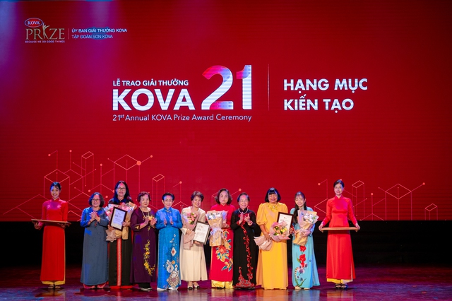 Chủ tịch Tập đoàn Sơn KOVA: Từ sinh viên nghèo mang 3 con vào đại học, tới bà chủ 12 công ty hoạt động ở 7 nước - Ảnh 3.