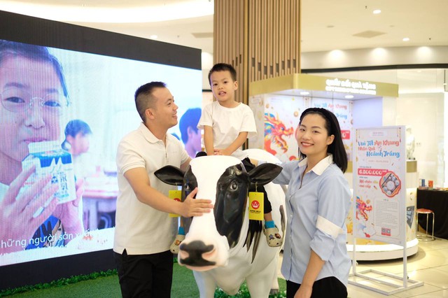 Lần đầu tiên Nhật Bản giới thiệu vị ngon từ sữa tươi nguyên chất tới người tiêu dùng Việt Nam - Ảnh 3.