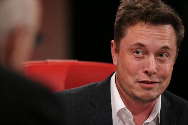 Elon Musk khởi đầu năm 2024 tệ nhất lịch sử khi giá trị Tesla bốc hơi 94 tỷ USD, có nguy cơ bị Jeff Bezos soán ngôi vị người giàu nhất thế giới - Ảnh 3.