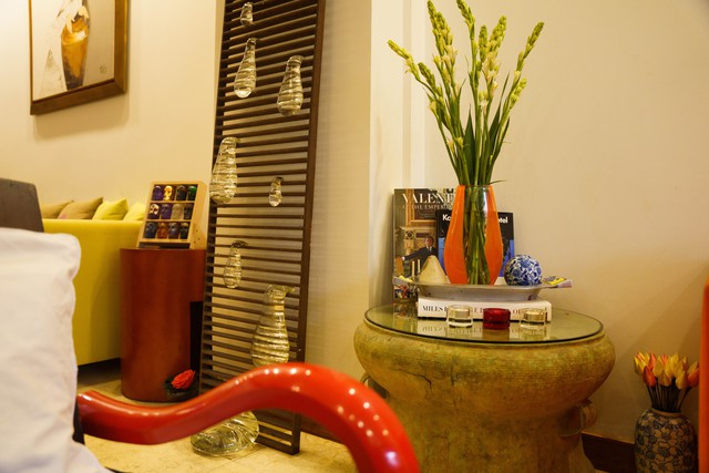 Đượm nét ‘Hồn quê làng Việt’ trong căn nhà cổ 200m2 của Gia đình Tân Mỹ nổi tiếng với bề dày hơn 50 năm làm nghề thêu tay ở Hà Thành - Ảnh 12. Đượm nét ‘Hồn quê làng Việt’ trong căn nhà cổ 200m2 của Gia đình Tân Mỹ nổi tiếng với bề dày hơn 50 năm làm nghề thêu tay ở Hà Thành - Ảnh 12.