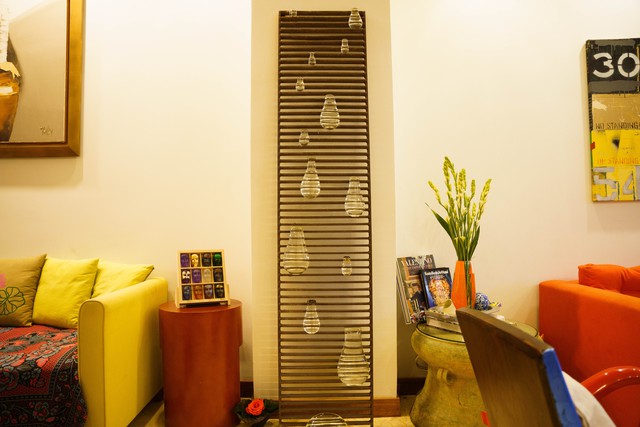 Đượm nét ‘Hồn quê làng Việt’ trong căn nhà cổ 200m2 của Gia đình Tân Mỹ nổi tiếng với bề dày hơn 50 năm làm nghề thêu tay ở Hà Thành - Ảnh 16. Đượm nét ‘Hồn quê làng Việt’ trong căn nhà cổ 200m2 của Gia đình Tân Mỹ nổi tiếng với bề dày hơn 50 năm làm nghề thêu tay ở Hà Thành - Ảnh 16.