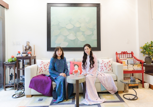 Đượm nét ‘Hồn quê làng Việt’ trong căn nhà cổ 200m2 của Gia đình Tân Mỹ nổi tiếng với bề dày hơn 50 năm làm nghề thêu tay ở Hà Thành - Ảnh 9. Đượm nét ‘Hồn quê làng Việt’ trong căn nhà cổ 200m2 của Gia đình Tân Mỹ nổi tiếng với bề dày hơn 50 năm làm nghề thêu tay ở Hà Thành - Ảnh 9.