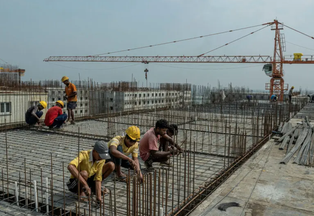 Tạm biệt Trung Quốc: Ấn Độ âm thầm củng cố vị thế công xưởng toàn cầu, xây khu phức hợp khổng lồ cho 18.000 lao động  - Ảnh 2.