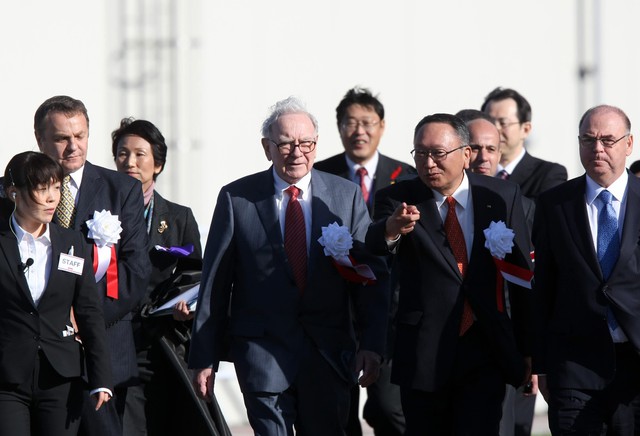 Ở tuổi 93, Warren Buffett vẫn đúng: Đổ tiền vào Nhật Bản để rồi chứng khoán tăng kỷ lục bất chấp suy thoái kinh tế - Ảnh 6.