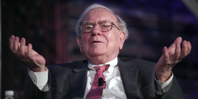 Đưa 100 USD cho Warren Buffett, nhà đầu tư sẽ nhận bao nhiêu tiền sau 60 năm - Ảnh 2.