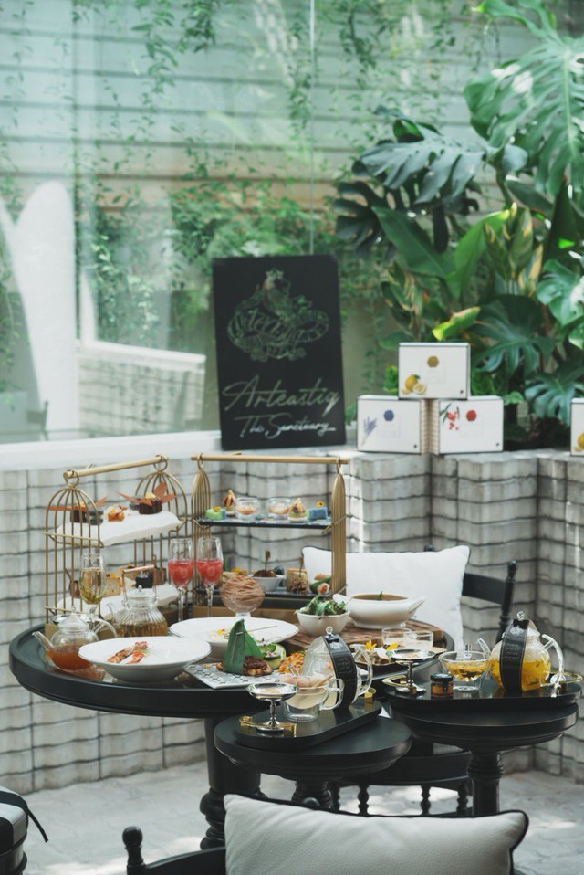 Điểm thưởng trà thủ công nằm giữa khu nhà giàu Thảo Điền: ‘Quốc tuý’ Singapore, thực khách vừa nhâm nhi trà vừa thưởng thức nghệ thuật - Ảnh 2.