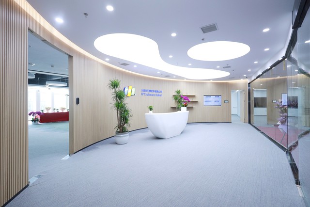 FPT mở chi nhánh tại Đại Liên, Trung Quốc, đặt cạnh văn phòng Amazon, KPMG, nhắm tuyển 3.000 nhân sự 3 – 5 năm tới - Ảnh 2.