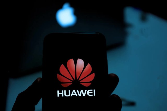 Huawei: Ông vua smartphone Trung Quốc trở về từ ‘bước đường cùng’, phải đi đào mỏ, bán xe điện để sống sót, giờ vượt mặt iPhone lấy lại ngai vàng - Ảnh 1.