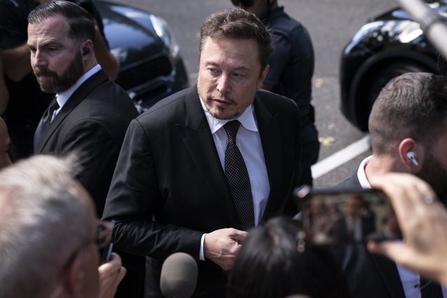 Elon Musk thất bại ‘toàn tập’ với X: Hơn 1 năm chưa thể lôi kéo người làm nội dung, nền tảng chi trả hoa hồng không nhất quán, còn thua xa YouTube, TikTok - Ảnh 1.