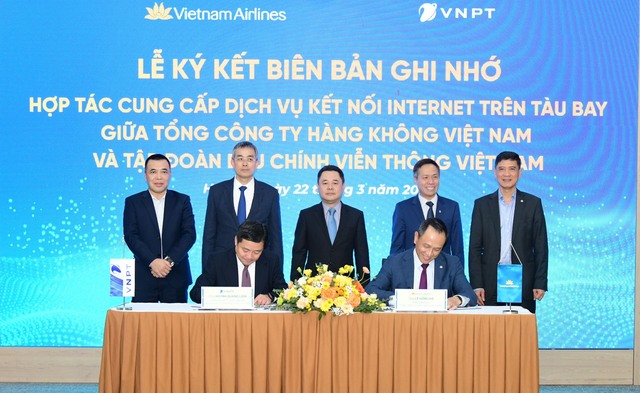 Từ giờ hành khách có thể thoải mái lướt TikTok trên mọi chuyến bay của hãng hàng không lớn nhất Việt Nam - Ảnh 2.