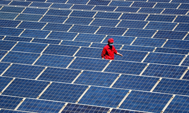 Ê chề hãng năng lượng mặt trời lớn nhất thế giới của Trung Quốc, từng hùng hồn tuyên bố sẽ cứu trái đất để rồi ngậm ngùi sa thải hàng loạt lao động sau 3 tháng - Ảnh 3.