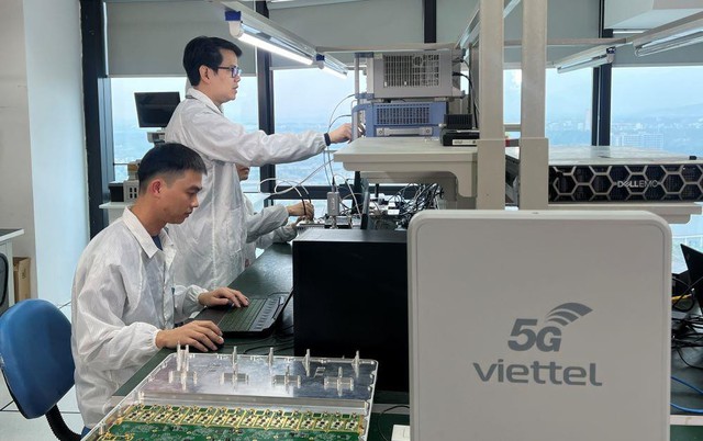 Chi hơn 7.500 tỷ đồng, Viettel vượt qua VNPT và Mobifone trúng đấu giá băng tần để triển khai 5G - Ảnh 1.