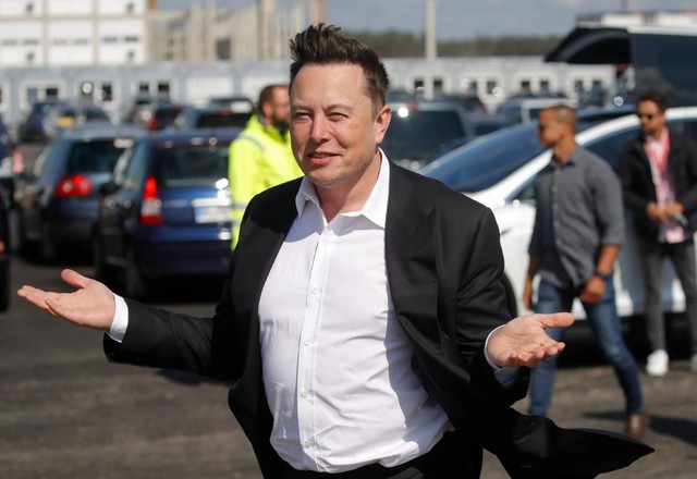 Từ chuyện Elon Musk thẳng tay sa thải nữ trợ lý gắn bó 12 năm vì đòi tăng lương: Bài học thấm thía từ vị tỷ phú U60! - Ảnh 1.