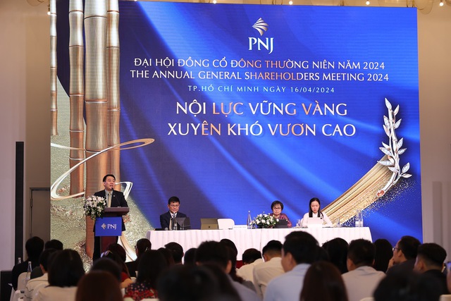 CEO PNJ Lê Trí Thông: Thay vì phòng thủ, chúng tôi tấn công, nỗ lực xuyên khó để giữ lời hứa với cổ đông, dự kiến chia cổ tức 20%  - Ảnh 3.