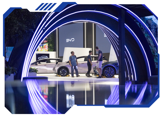 Chỉ có thể là BYD: Tự coi mình là ‘cường quốc’ sản xuất công nghệ xanh từ pin đến phần mềm điều khiển, tham vọng không chỉ dừng lại ở ô tô hay biên giới Trung Quốc - Ảnh 4.
