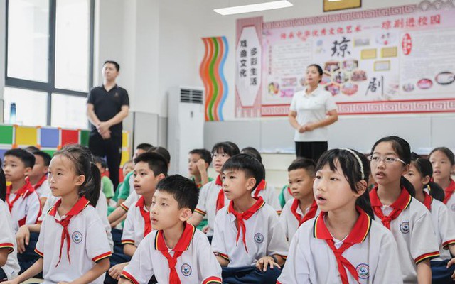 Trung Quốc tiến hành chiến dịch chống bắt nạt học đường trên toàn quốc - Ảnh 1. Trung Quốc tiến hành chiến dịch chống bắt nạt học đường trên toàn quốc - Ảnh 1.