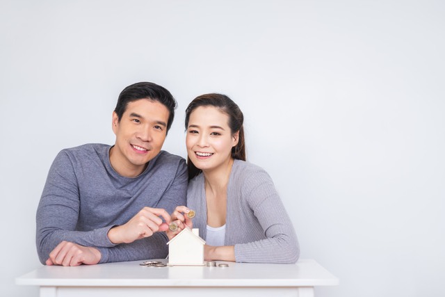 Nghiên cứu tâm lý từ đại học Mỹ: Vợ chồng đóng góp 95%- 100% thu nhập vào tài khoản chung sẽ giúp gia đình hạnh phúc hơn - Ảnh 2.