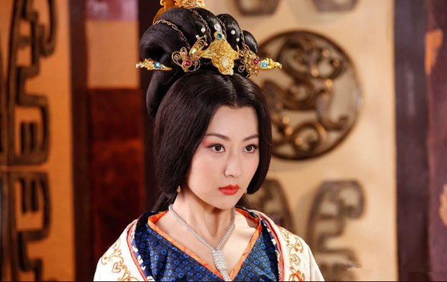Vị hoàng hậu được mệnh danh là &quot;mỹ thần&quot; của Trung Hoa, từng khiến 6 vị hoàng đế say mê, thay phiên chiếm giữ, đến già vẫn có người tranh giành - Ảnh 1.