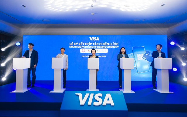 Visa ‘bắt tay’ một loạt ví điện tử, doanh nghiệp SMEs và người tiêu dùng Việt hưởng lợi - Ảnh 1.