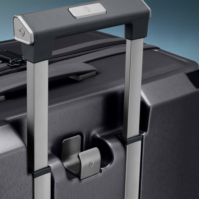 Samsonite ra mắt vali Samsonite Evoa Z mới cùng đại sứ thương hiệu Lee Dong Wook- Ảnh 4. Samsonite ra mắt vali Samsonite Evoa Z mới cùng đại sứ thương hiệu Lee Dong Wook- Ảnh 4.
