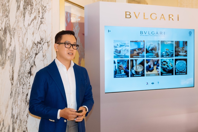 Sao Việt choáng ngợp với đồng hồ BVLGARI Octo Finissimo - tuyệt tác cơ khí siêu mỏng phá kỷ lục thế giới  - Ảnh 1.