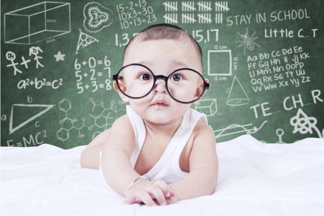 Cách nhìn vào chiều rộng của trán để nhận biết trẻ có thông minh hay không- Ảnh 2. Cách nhìn vào chiều rộng của trán để nhận biết trẻ có thông minh hay không- Ảnh 2.