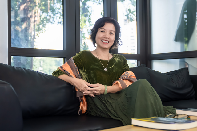 Chuyên gia cấp cao NIC, Chánh Văn phòng Hiệp hội Dữ liệu Quốc gia nhắn CEO thế hệ tiếp nối: Con đường bạn đi có lúc gập ghềnh, có lúc ‘gặp tường’, vậy hãy tìm đường vòng, trèo qua hoặc phá tường đi! - Ảnh 3.