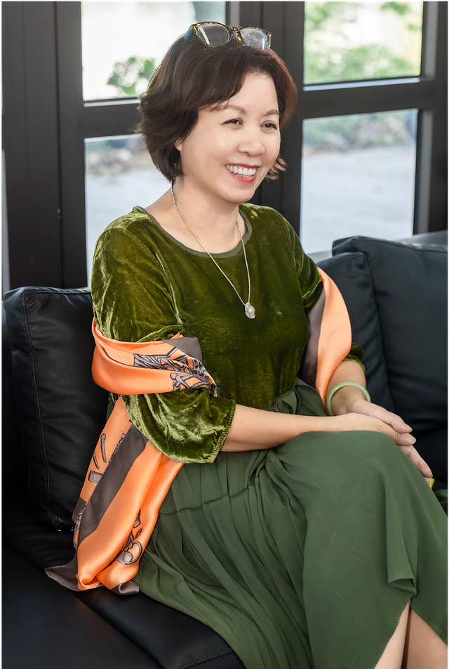 Chuyên gia cấp cao NIC, Chánh Văn phòng Hiệp hội Dữ liệu Quốc gia nhắn CEO thế hệ tiếp nối: Con đường bạn đi có lúc gập ghềnh, có lúc ‘gặp tường’, vậy hãy tìm đường vòng, trèo qua hoặc phá tường đi! - Ảnh 7.