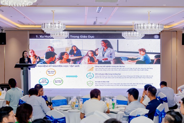 Samsung giới thiệu Bảng tương tác Android WAF và TV chuyên dụng cho giáo dục- Ảnh 3. Samsung giới thiệu Bảng tương tác Android WAF và TV chuyên dụng cho giáo dục- Ảnh 3.