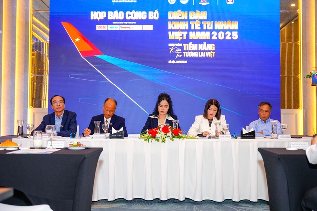 10.000 CEO sẽ được đào tạo sau Diễn đàn Kinh tế tư nhân Việt Nam 2025 - Ảnh 4.