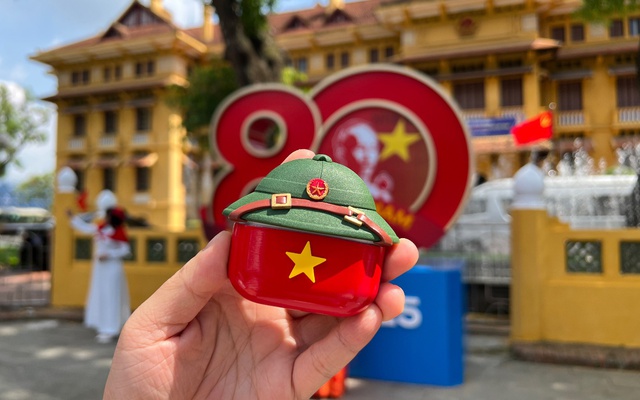 Viettel Store khởi động chương trình Tự hào yêu nước mừng 80 năm Quốc khánh 2/9