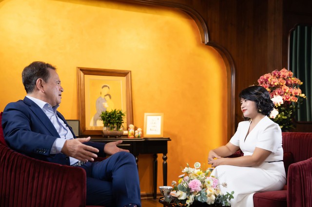 Chuyên gia Kinh tế và Chiến lược phát triển doanh nghiệp Trần Sĩ Chương: “Thành công của doanh nghiệp không đo bằng lợi nhuận, mà bằng tốc độ… thay thế được lãnh đạo - Ảnh 2.