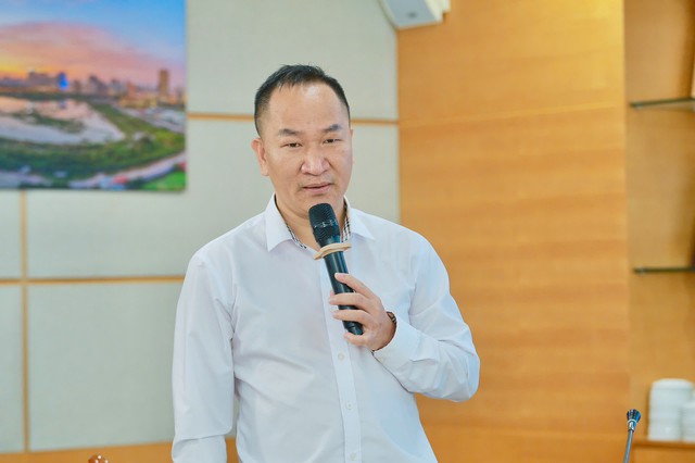 Sếp bất động sản: 'Các doanh nghiệp hiện nay đang ở trạng thái sống mòn, phải bóc lương khô ra ăn để duy trì' - Ảnh 1.
