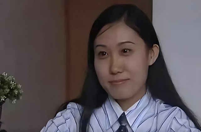 - Ảnh 3. - Ảnh 3.