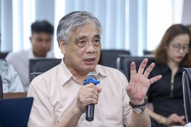 PGS.TS Trần Đình Thiên: Muốn tái thiết Vĩnh Hưng, trước hết phải làm điều này với người dân - Ảnh 1.