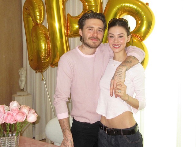 Nàng dâu cả gây sóng gió của nhà Beckham: Làm phim ế chỏng chơ, không kinh doanh vẫn giàu gấp 5 lần chồng, sống nhàn nhờ gia tộc tỷ phú - Ảnh 10.