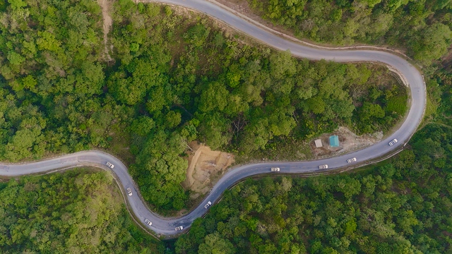 Hành trình Từ Trái Tim: Vượt “12 tầng dốc” Sì Lở Lầu, hun đúc ý chí và khát vọng nơi biên giới - Ảnh 3.