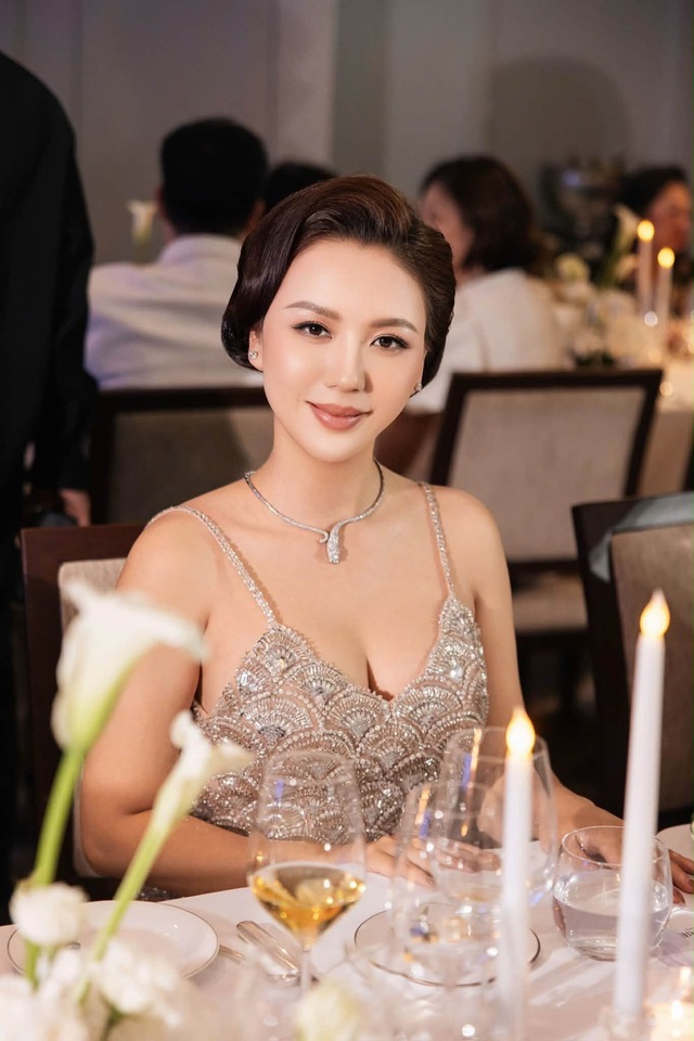  Céline Nhã Nguyễn: Nữ giám đốc xinh đẹp sợ độ cao nhưng chinh phục đỉnh Everest, - Ảnh 2.