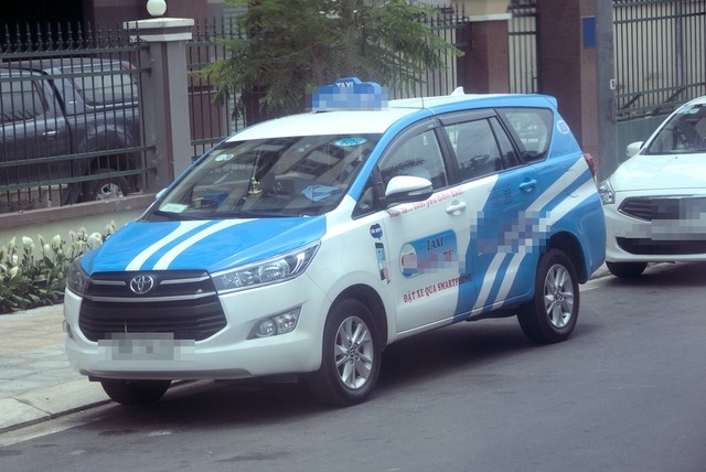 Case study: Vì sao VinFast vội tách logo Green - bài học 10 năm từ Impala, Innova đến Linghui của BYD - Ảnh 2.