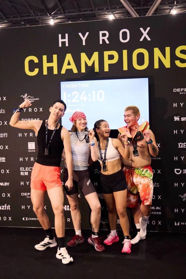 Không phải marathon, không phải CrossFit, đây mới là môn thể thao khiến CEO, idol và giới tinh hoa đô thị săn bằng được một chỗ đứng - Ảnh 4.