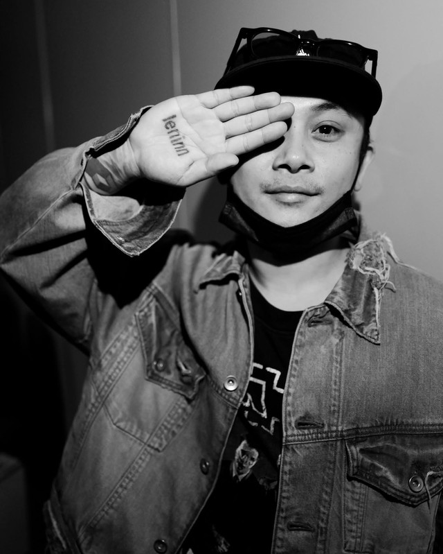 Founder Leninn "từ mặt" Leninn Coffee: Chuyện về cái nôi văn hóa mà Wxrdie, MCK và nhiều icon hip-hop đều đi qua trước khi nổi tiếng - Ảnh 1.