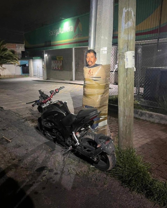 Xuất hiện "Batman đời thực" chuyên săn lùng tội phạm tại Mexico - Ảnh 2.