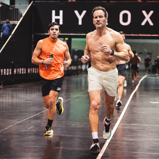 Patrick Wilson và sức khỏe tuổi 52: Câu chuyện truyền cảm hứng từ HYROX - Ảnh 5.