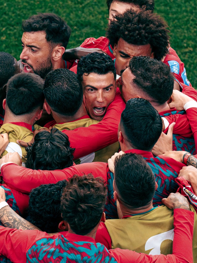 Câu chuyện phía sau khoảnh khắc 12 triệu like của CR7 và cú tag tên đổi đời của nhiếp ảnh gia Singapore - Ảnh 1.