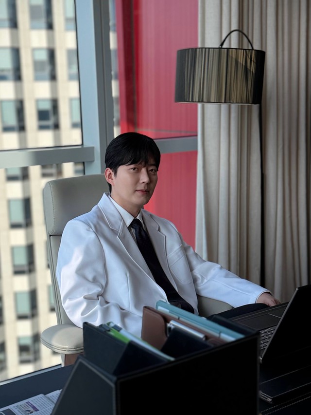 Sau K-Beauty và K-Pop, 