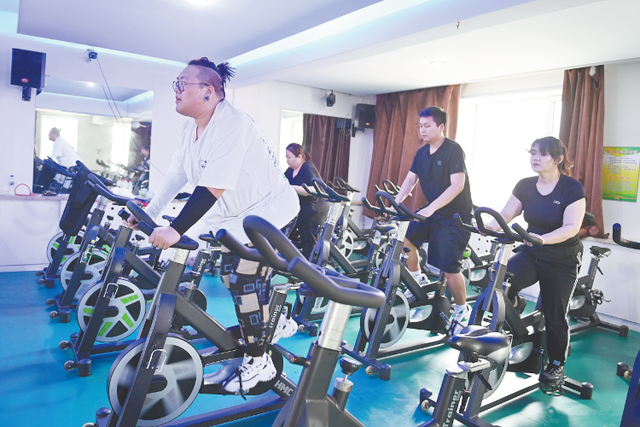 Hàng nghìn trại giảm cân trở thành hiện tượng viral tỷ view ở Trung Quốc - Ảnh 4.
